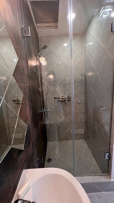 Room bath-7